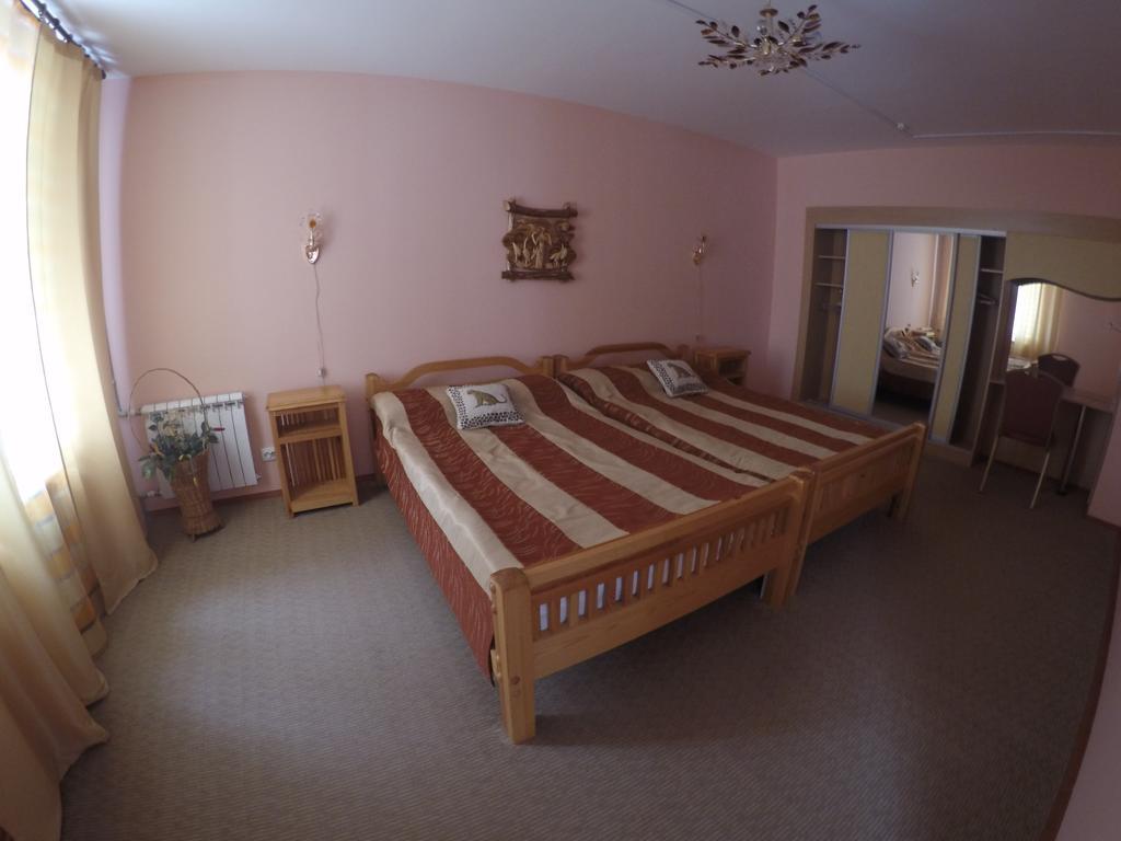 Kurmet Hotel Uralsk Rom bilde