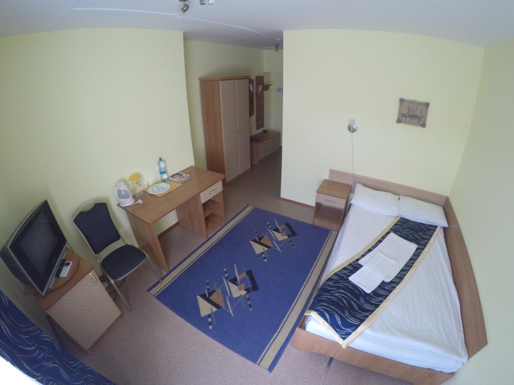 Kurmet Hotel Uralsk Rom bilde