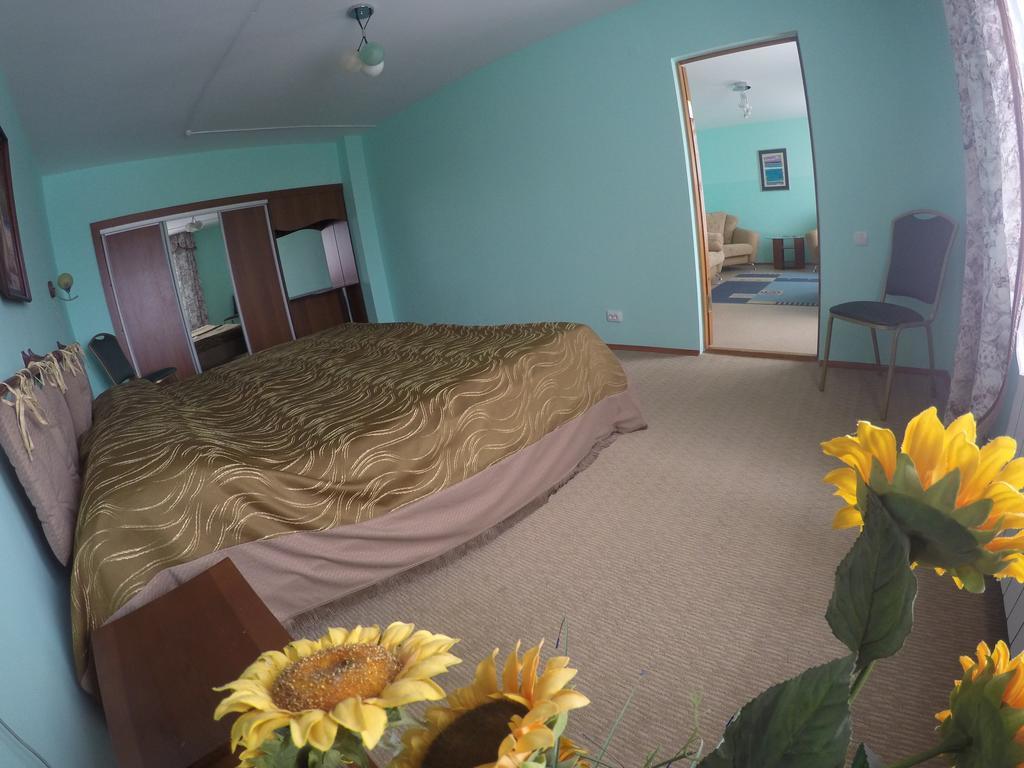Kurmet Hotel Uralsk Rom bilde