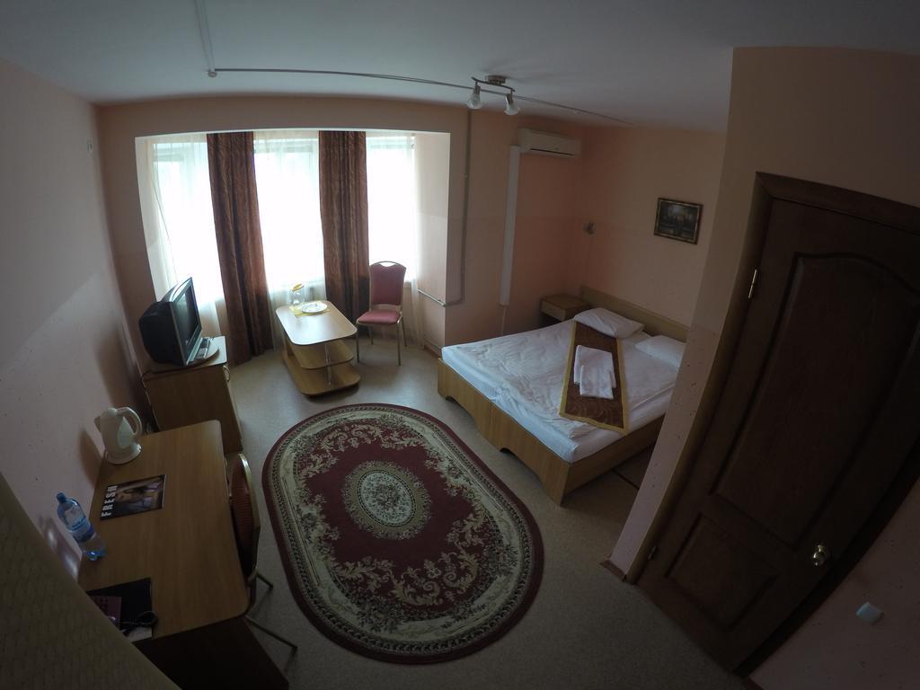 Kurmet Hotel Uralsk Rom bilde